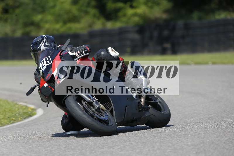 /44 09.08.2025 Plüss Moto Sport ADR/Einsteiger/528